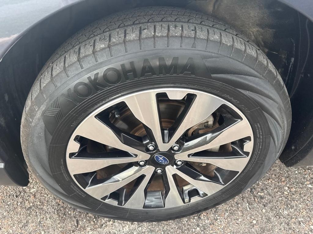 Subaru Outback 4dr Wgn 2.5i Limited 2015