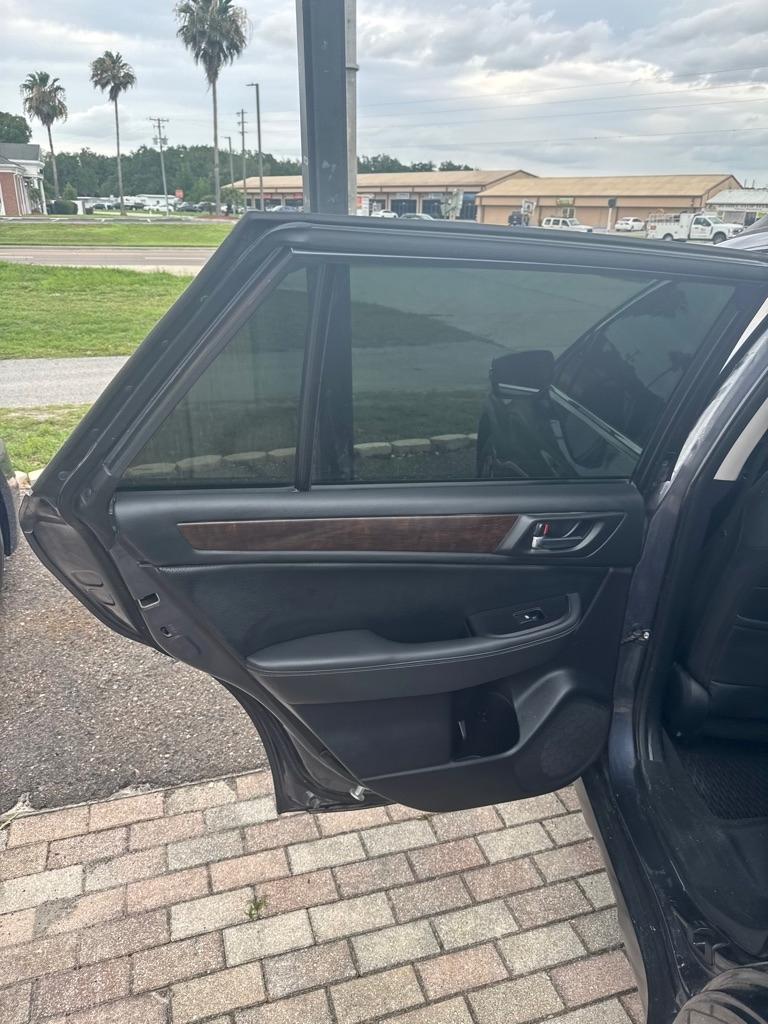 Subaru Outback 4dr Wgn 2.5i Limited 2015