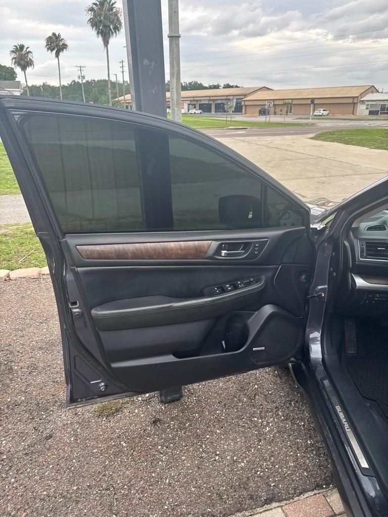 Subaru Outback 4dr Wgn 2.5i Limited 2015