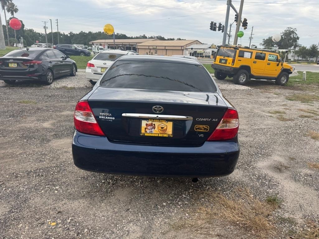 Toyota Camry 4dr Sdn XLE V6 Auto (Natl) 2004