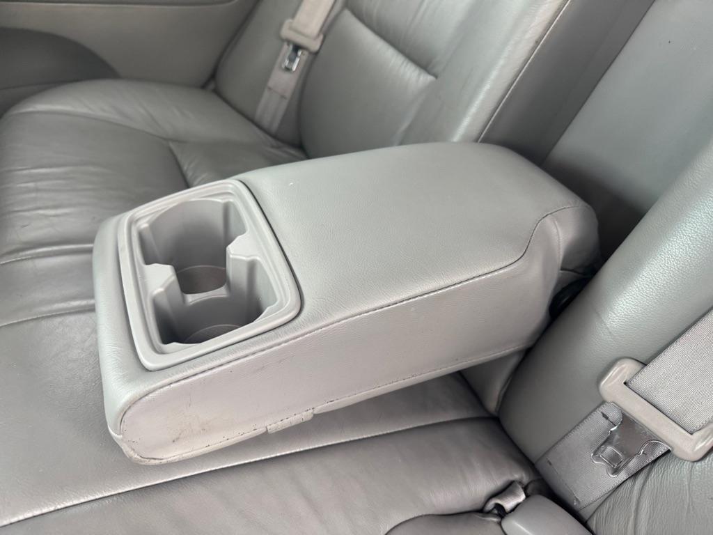 Toyota Camry 4dr Sdn XLE V6 Auto (Natl) 2004