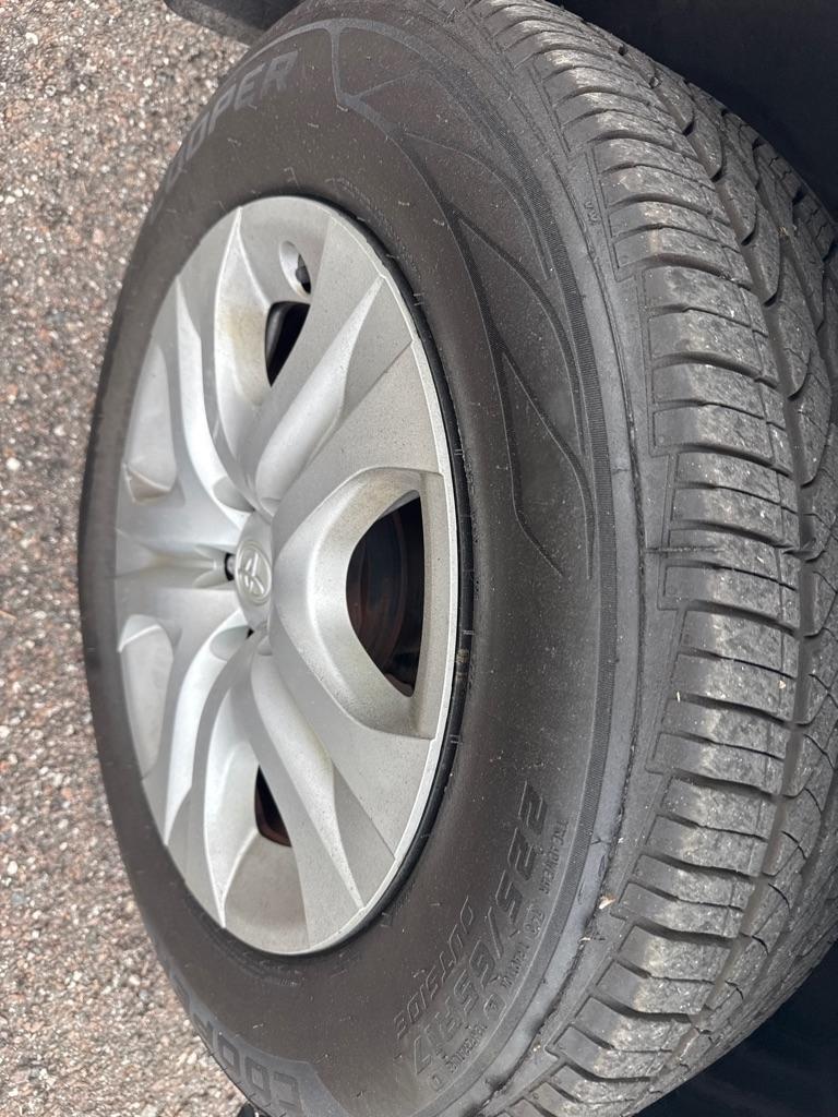 Toyota RAV4 FWD 4dr LE (Natl) 2014