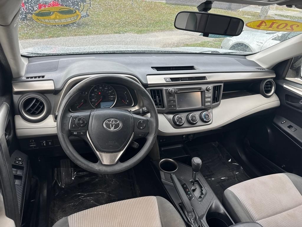 Toyota RAV4 FWD 4dr LE (Natl) 2014