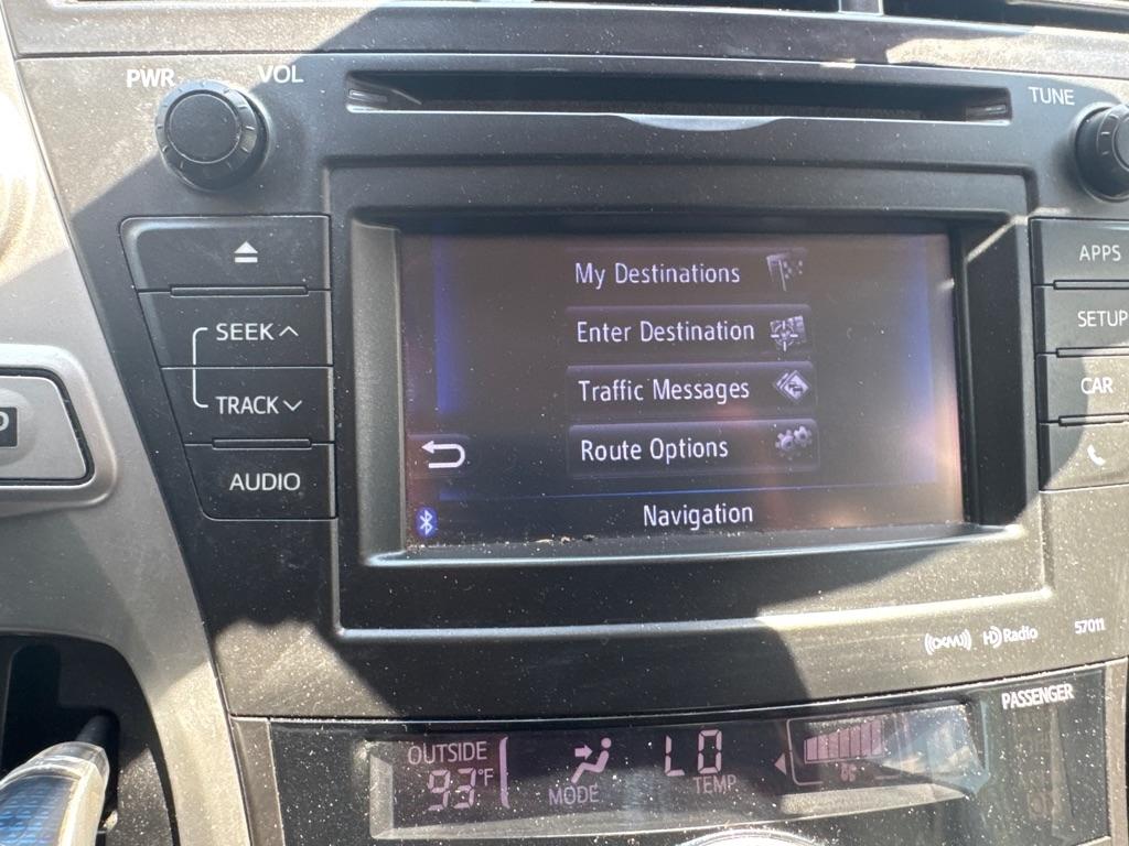 Toyota Prius V 5dr Wgn Three (Natl) 2012