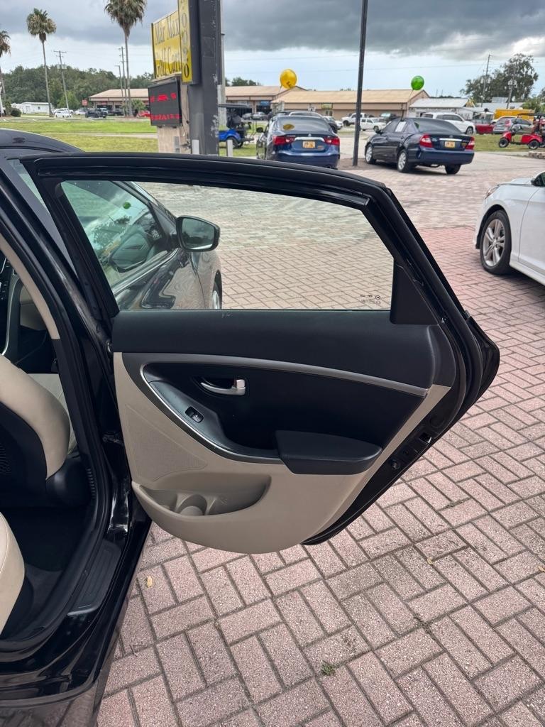 Hyundai Elantra GT 5dr HB Auto 2013