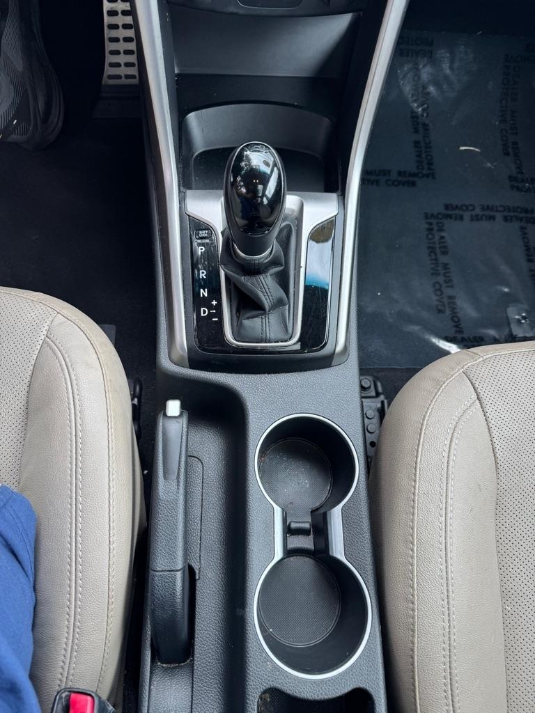 Hyundai Elantra GT 5dr HB Auto 2013