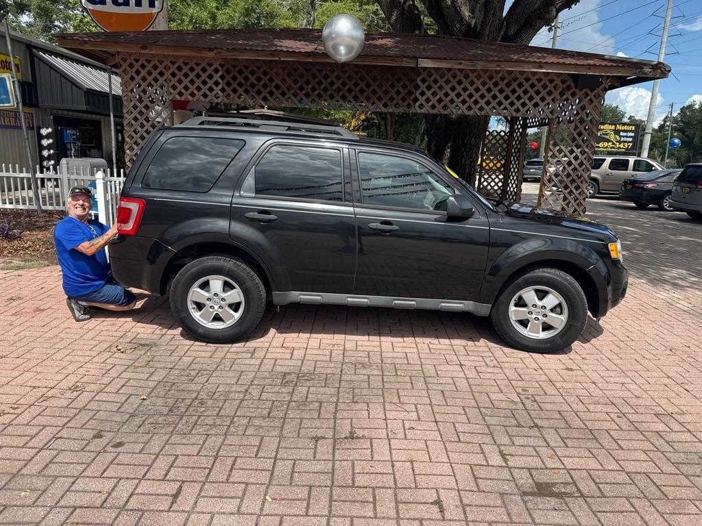 Ford Escape FWD 4dr XLS 2011