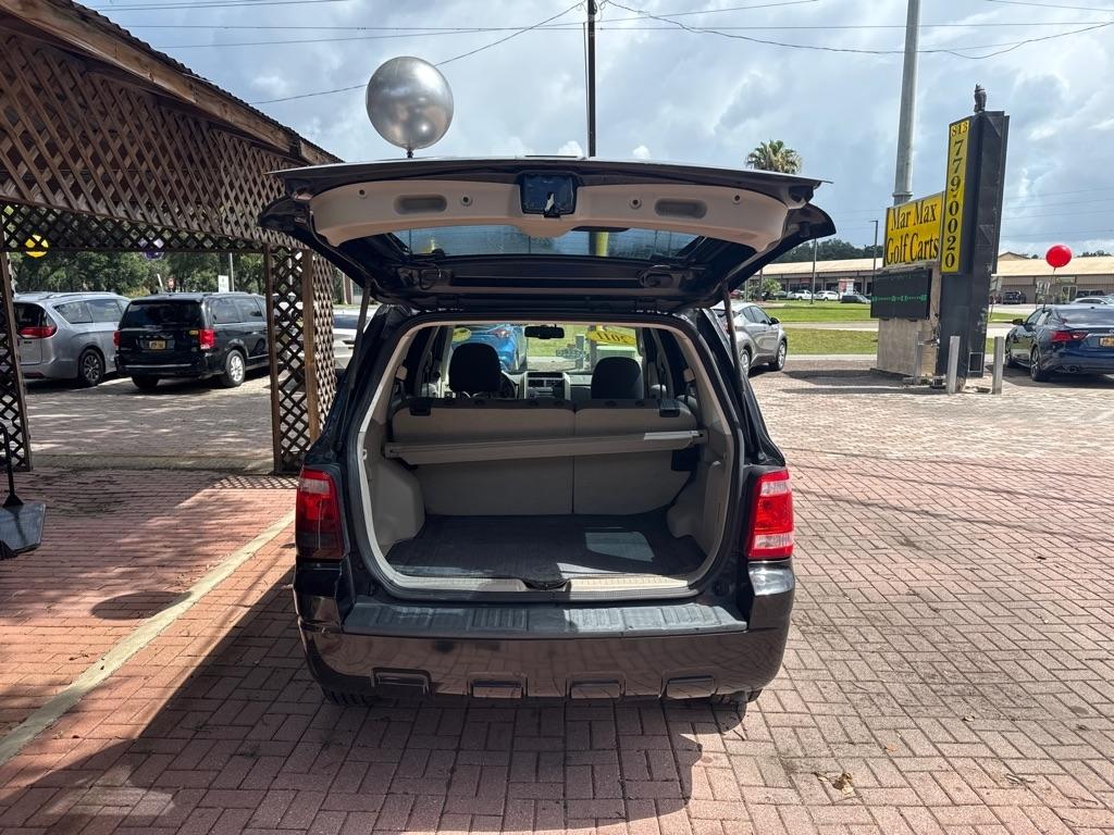 Ford Escape FWD 4dr XLS 2011