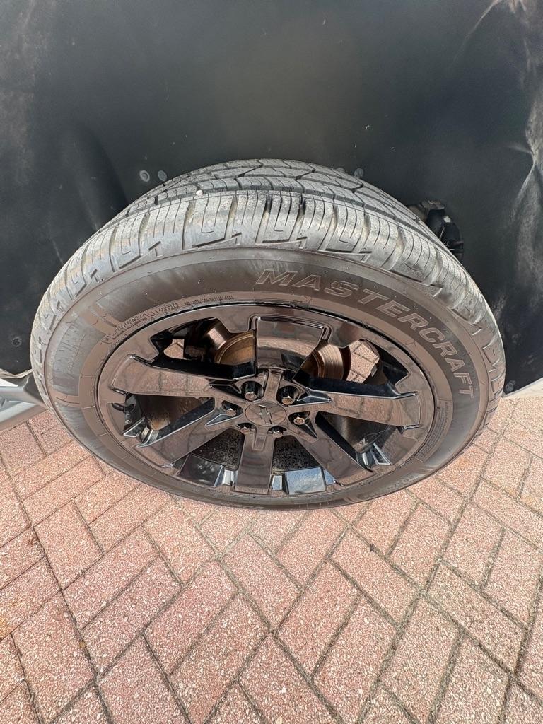 GMC Yukon XL 2WD 4dr SLT 2018