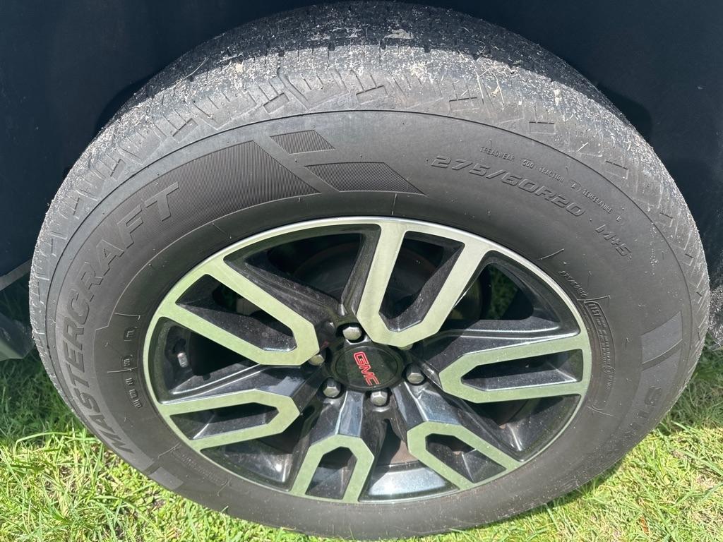 GMC Yukon XL 2WD 4dr SLT 2018