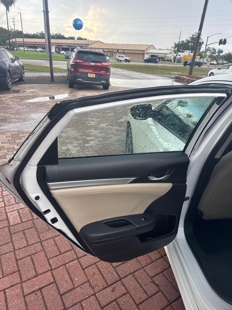 Honda Civic Sedan EX-L CVT 2020