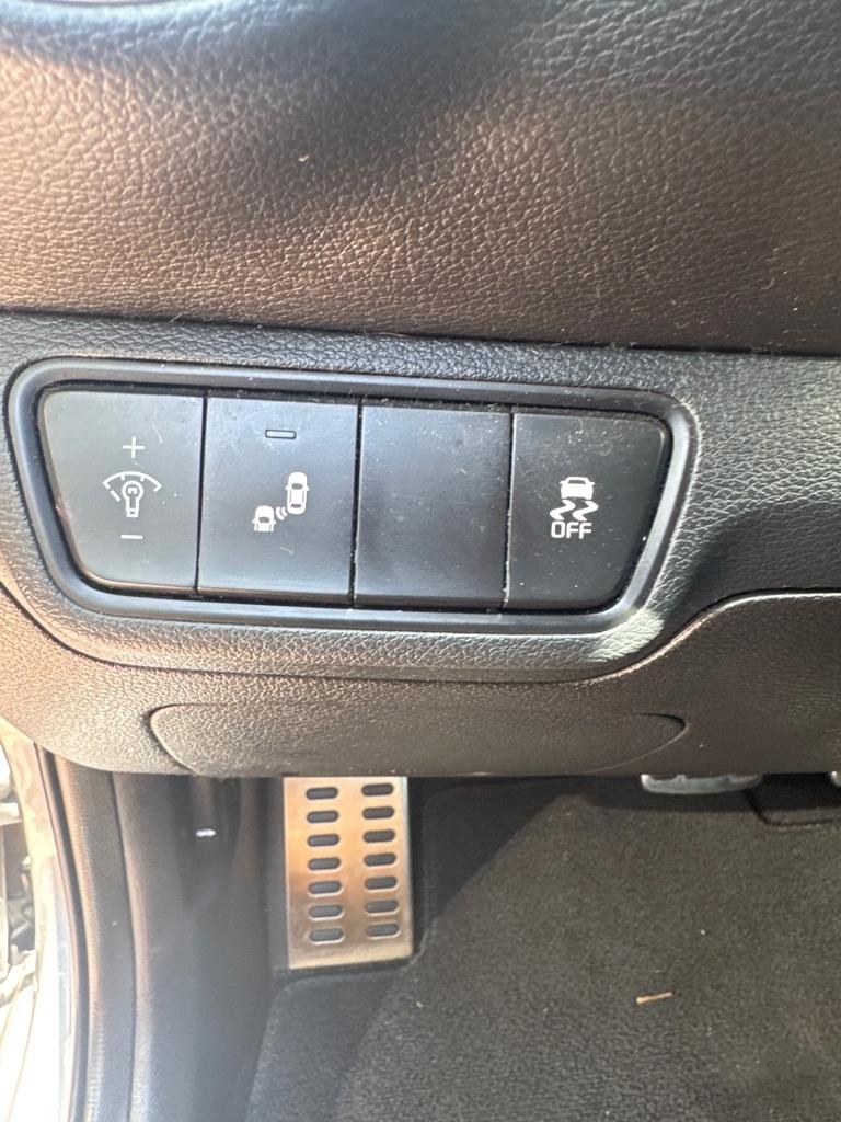 Kia Forte GT-Line IVT 2023