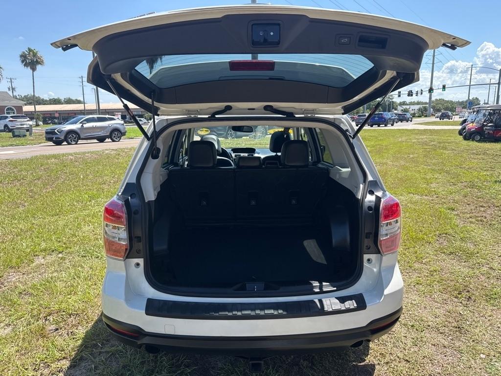 Subaru Forester 4dr CVT 2.0XT Touring 2016