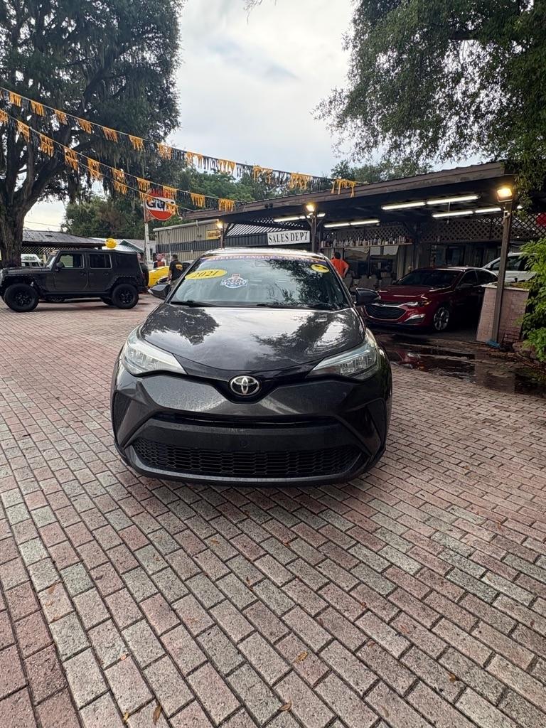 Toyota C-HR Nightshade FWD (Natl) 2021