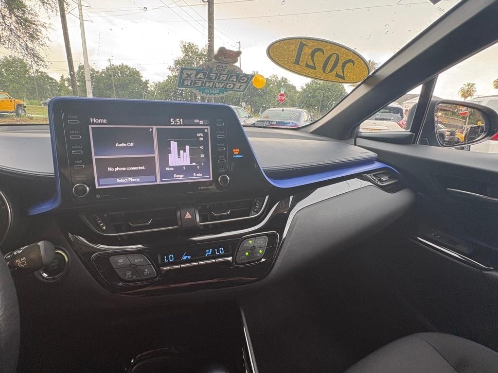 Toyota C-HR Nightshade FWD (Natl) 2021