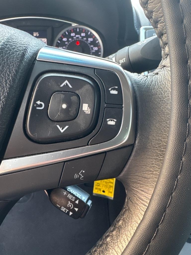 Toyota Camry XLE Auto (Natl) 2017
