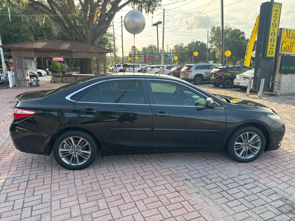 Toyota Camry XLE Auto (Natl) 2017