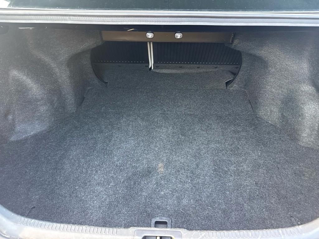 Toyota Camry XLE Auto (Natl) 2017