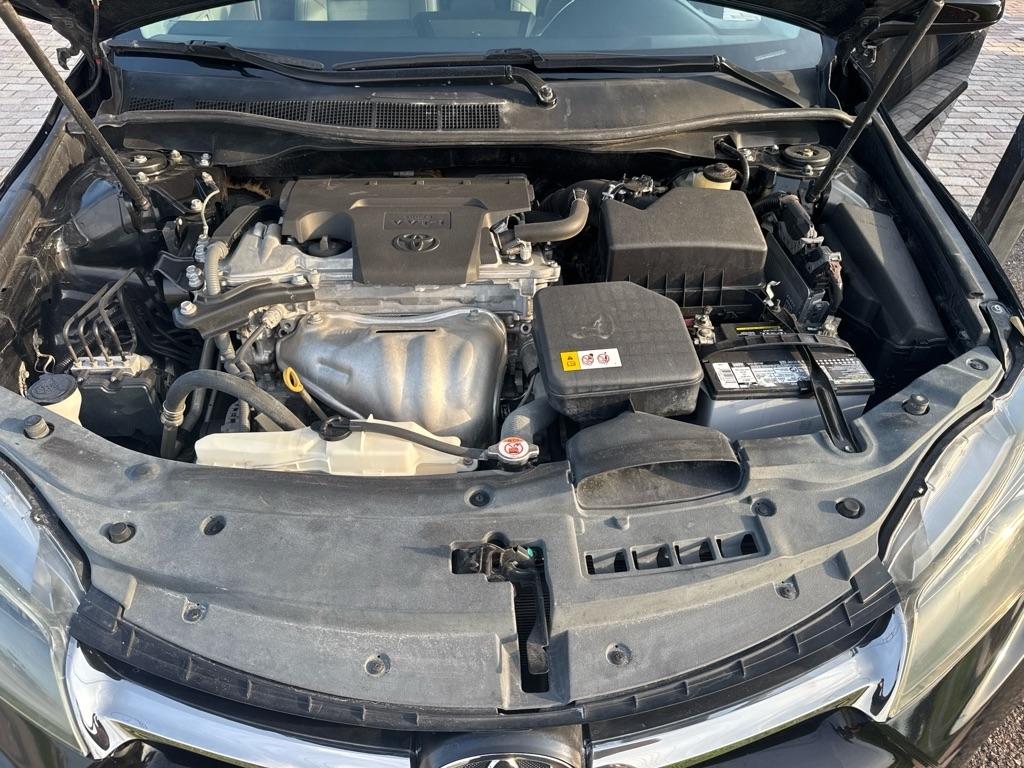Toyota Camry XLE Auto (Natl) 2017