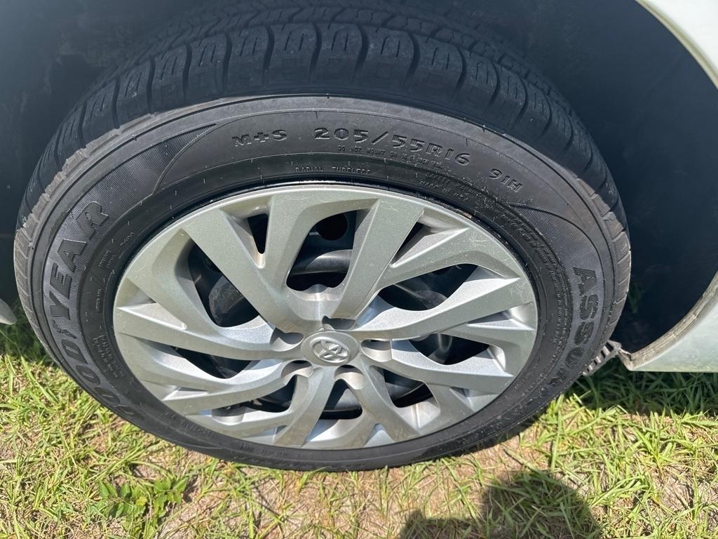 Toyota Corolla XLE CVT (Natl) 2018