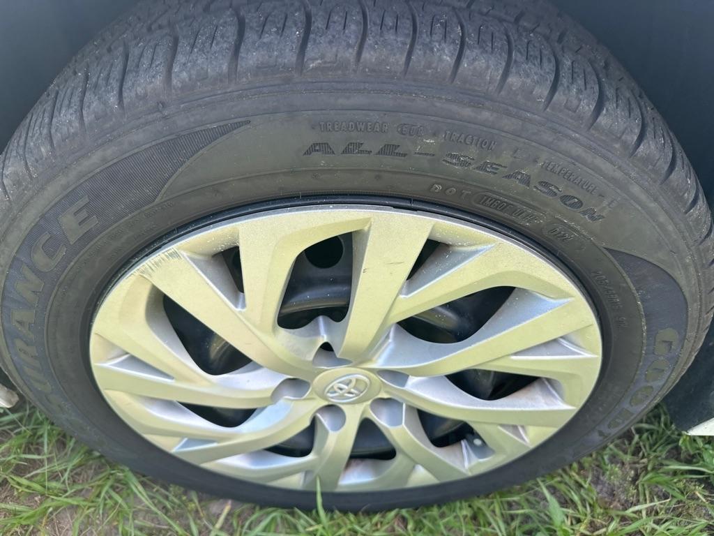 Toyota Corolla XLE CVT (Natl) 2018