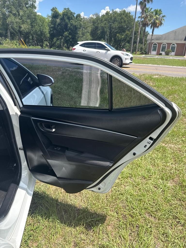 Toyota Corolla XLE CVT (Natl) 2018