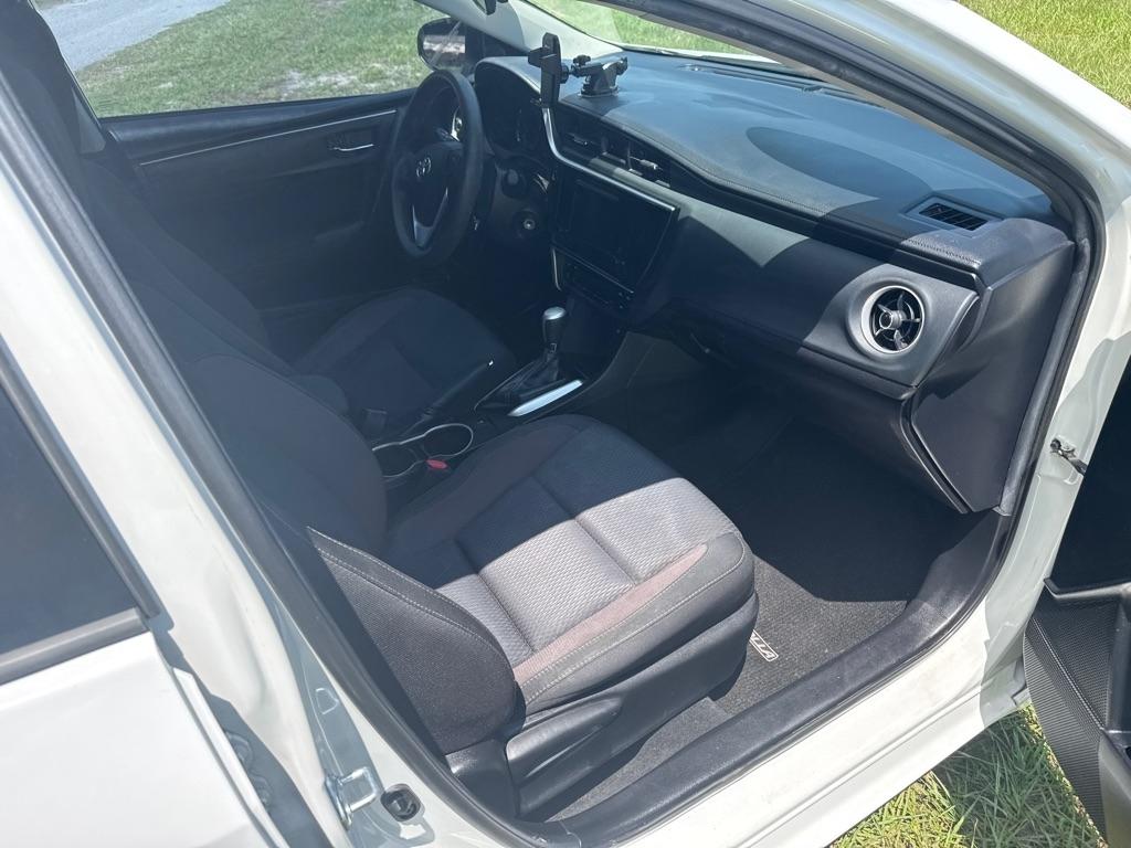 Toyota Corolla XLE CVT (Natl) 2018