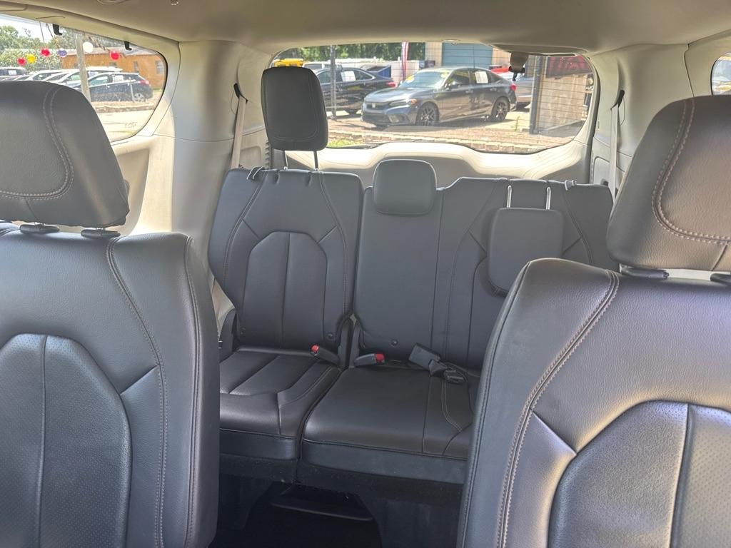 Chrysler Pacifica Touring L Plus FWD 2018