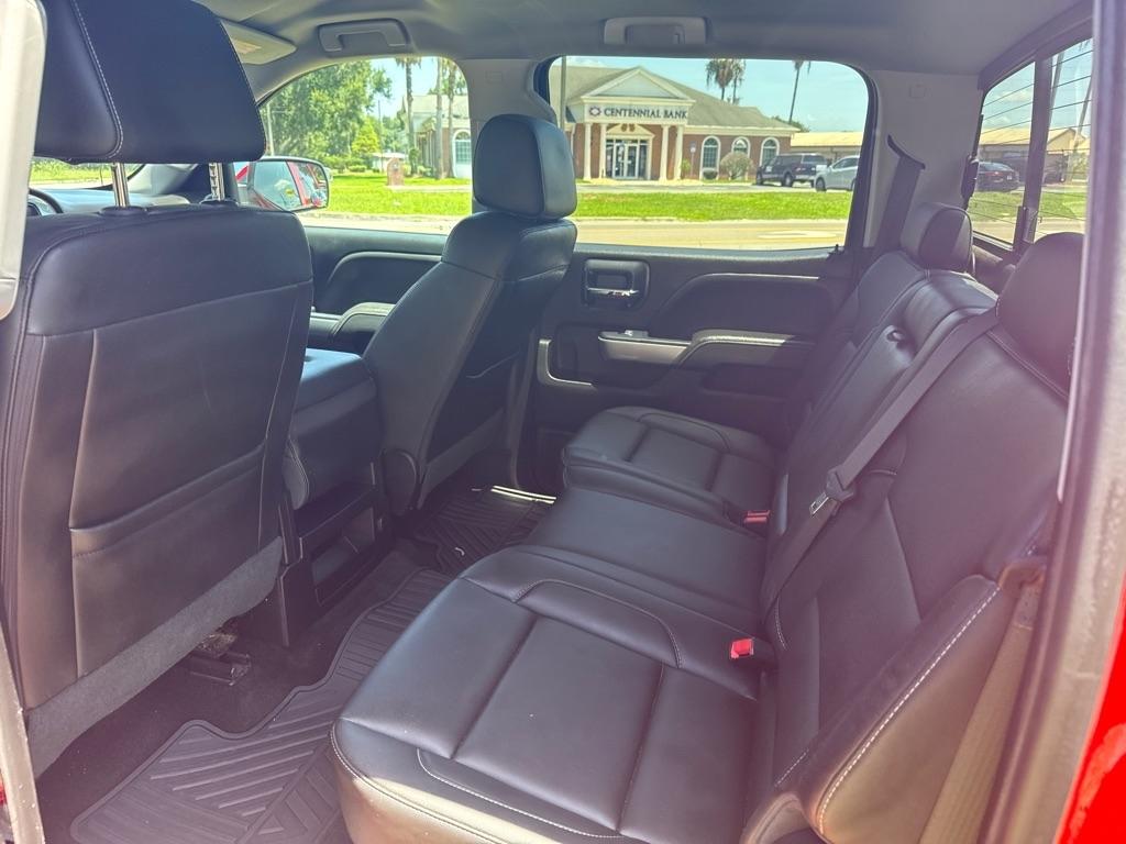 Chevrolet Silverado 1500 4WD Crew Cab 143.5" LT w/2LT 2018