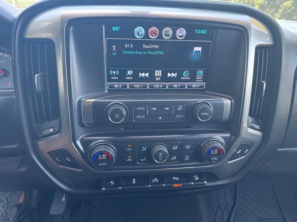 Chevrolet Silverado 1500 4WD Crew Cab 143.5" LT w/2LT 2018