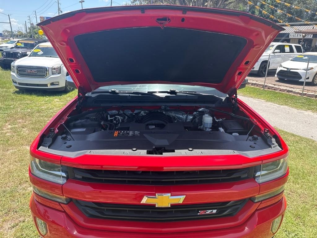 Chevrolet Silverado 1500 4WD Crew Cab 143.5" LT w/2LT 2018