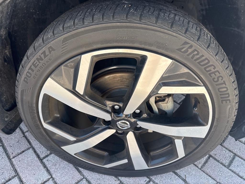Nissan Rogue Sport FWD SL 2020