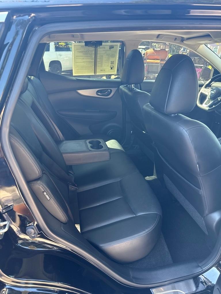 Nissan Rogue Sport FWD SL 2020