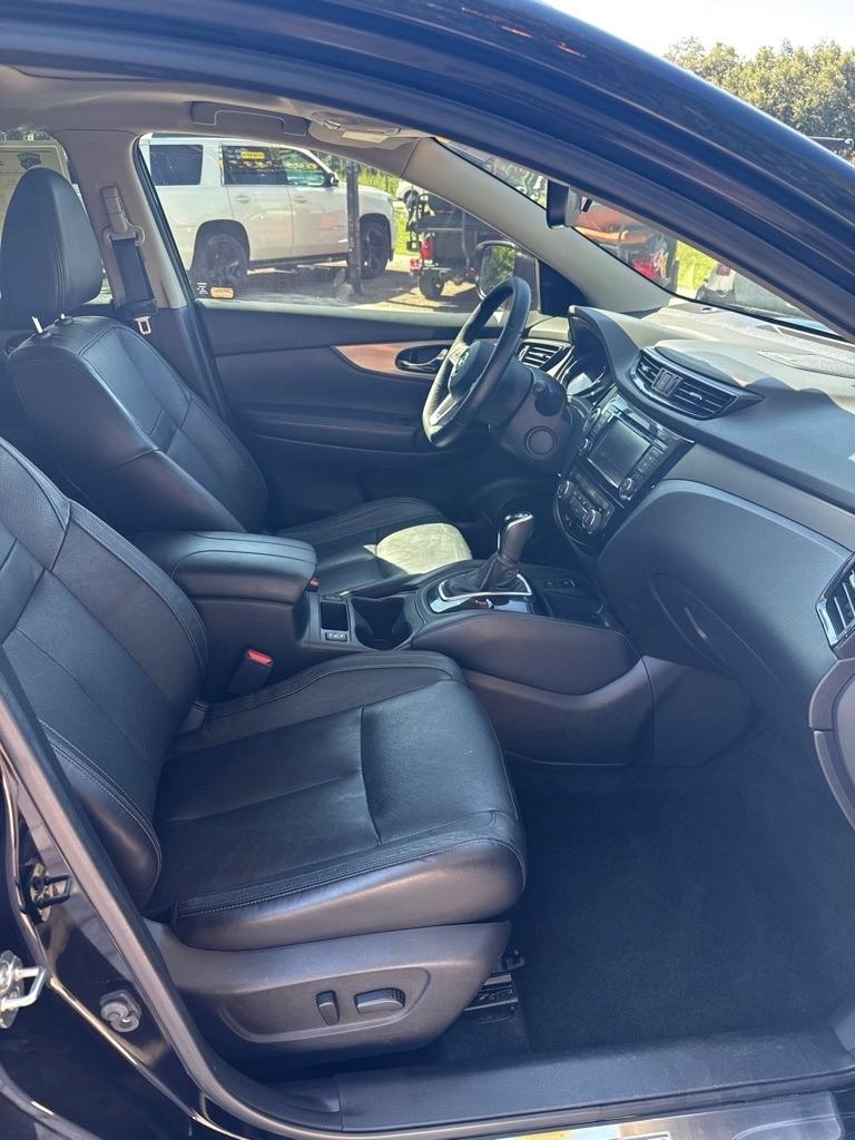 Nissan Rogue Sport FWD SL 2020