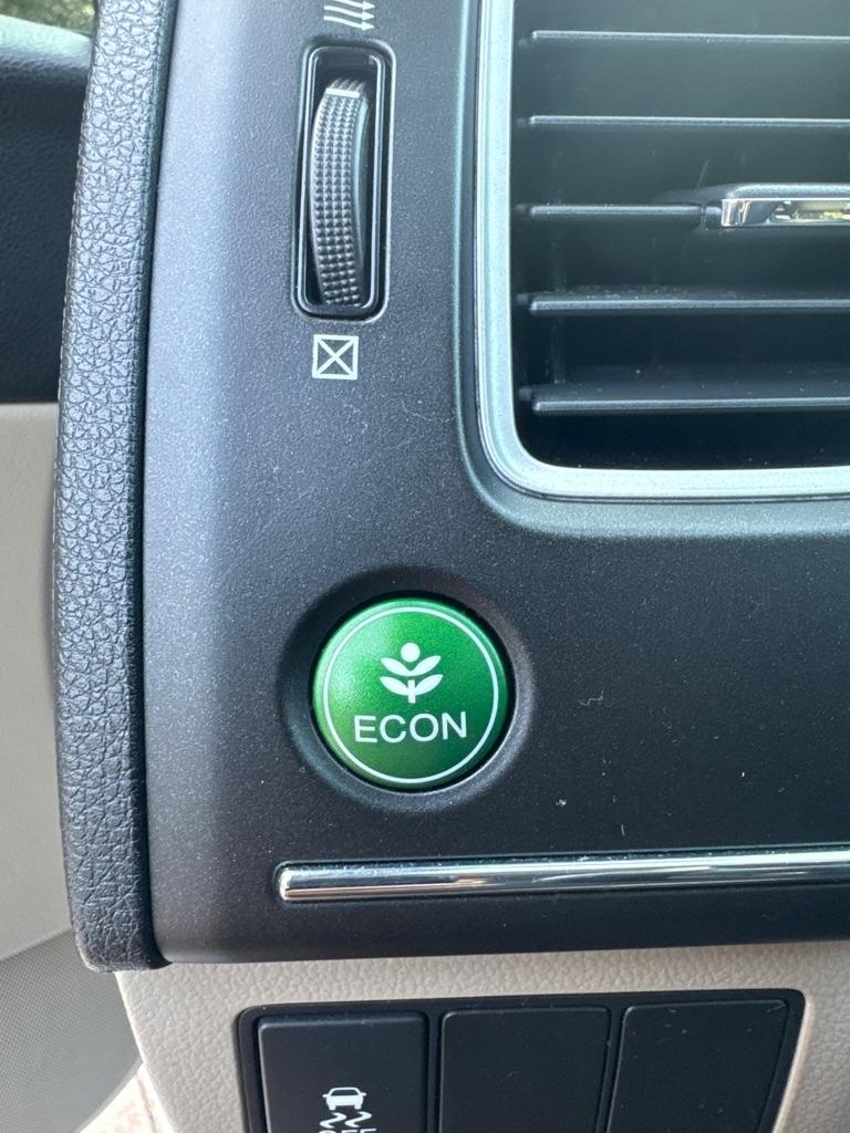 Honda Civic Sedan 4dr CVT LX 2014