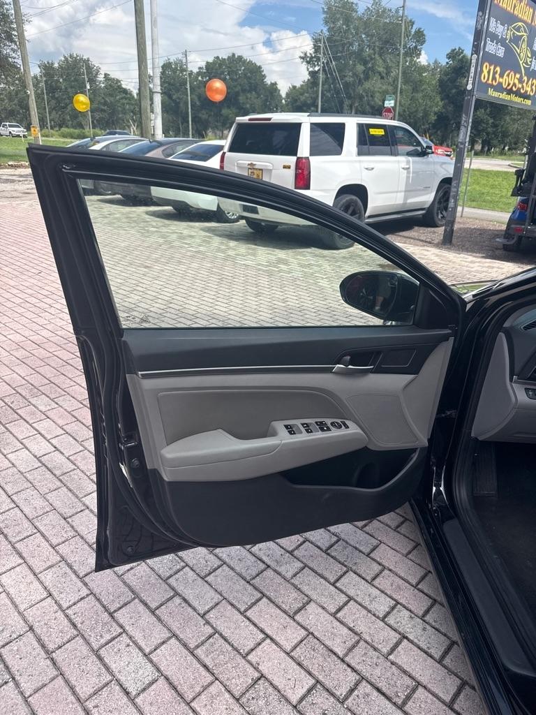 Hyundai Elantra SEL IVT SULEV 2020