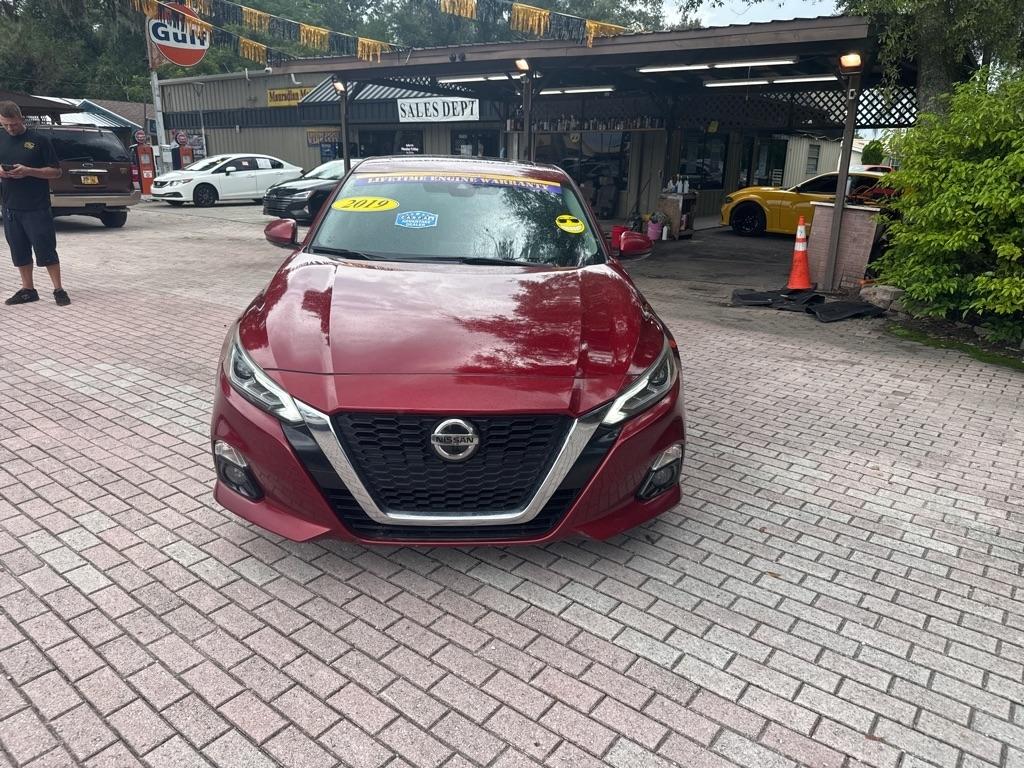 Nissan Altima 2.5 SV Sedan 2019