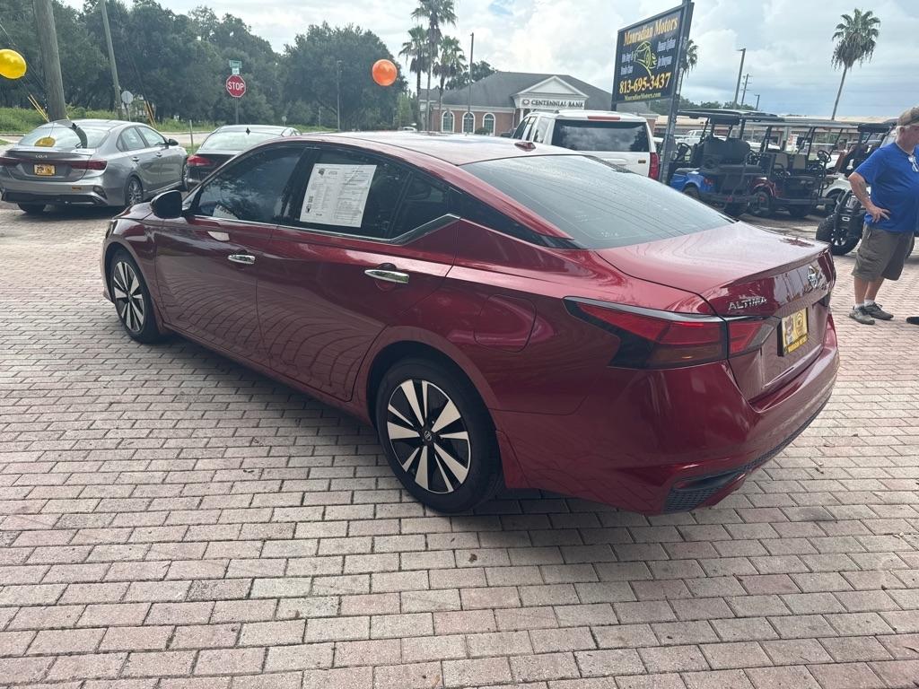 Nissan Altima 2.5 SV Sedan 2019