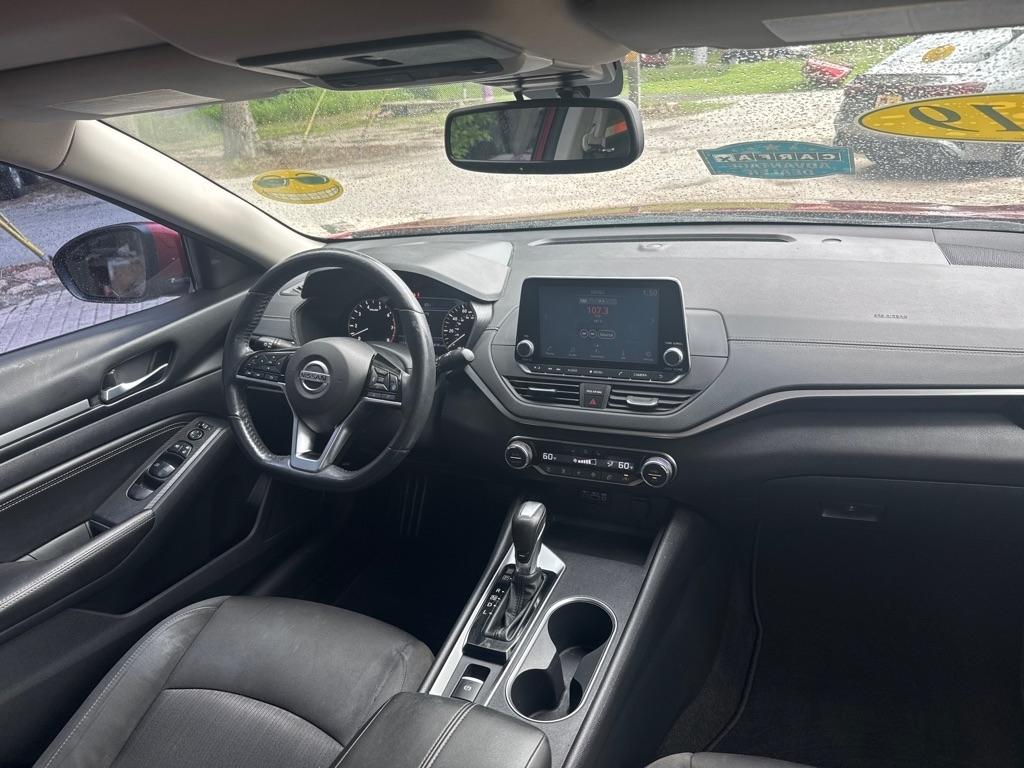 Nissan Altima 2.5 SV Sedan 2019