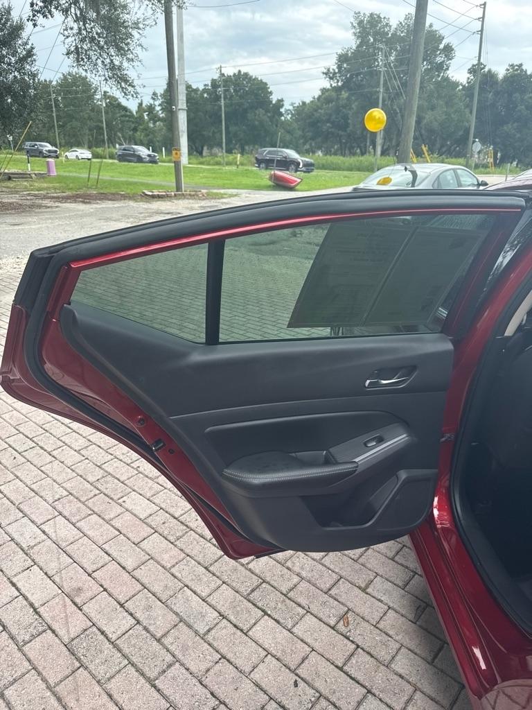 Nissan Altima 2.5 SV Sedan 2019