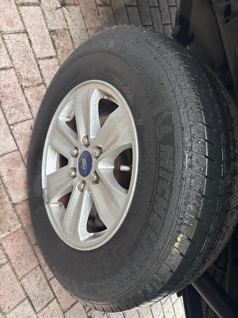Ford F-150 XL 2WD SuperCrew 5.5' Box 2019