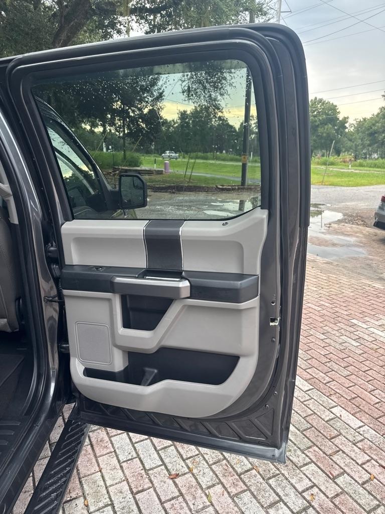 Ford F-150 XL 2WD SuperCrew 5.5' Box 2019