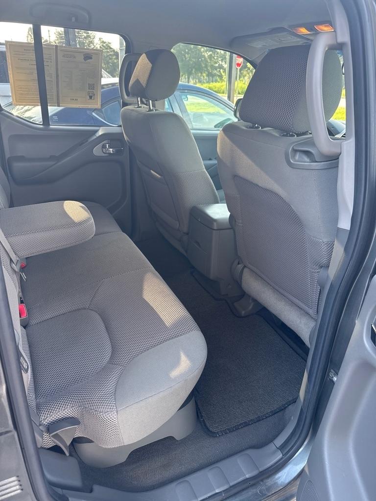 Nissan Frontier SE Crew Cab V6 Auto 2WD 2006