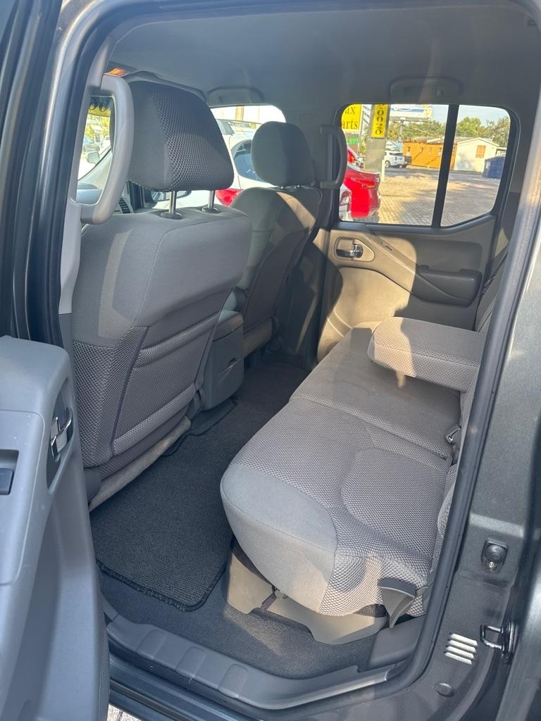 Nissan Frontier SE Crew Cab V6 Auto 2WD 2006