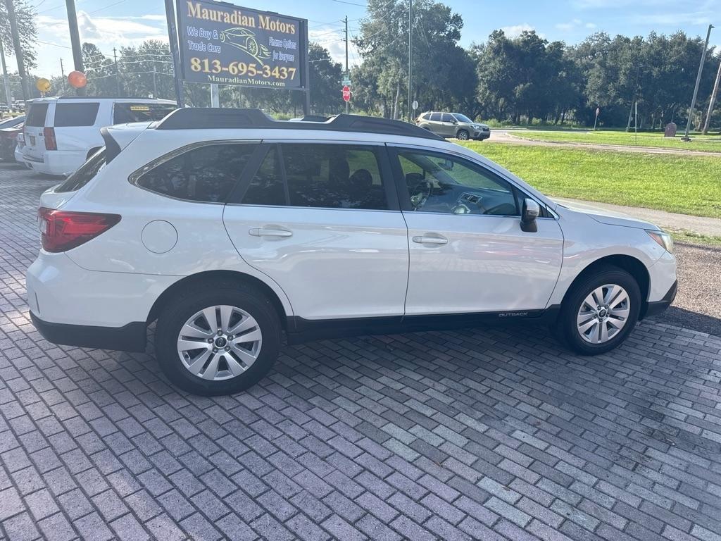 Subaru Outback 4dr Wgn 2.5i Premium PZEV 2016