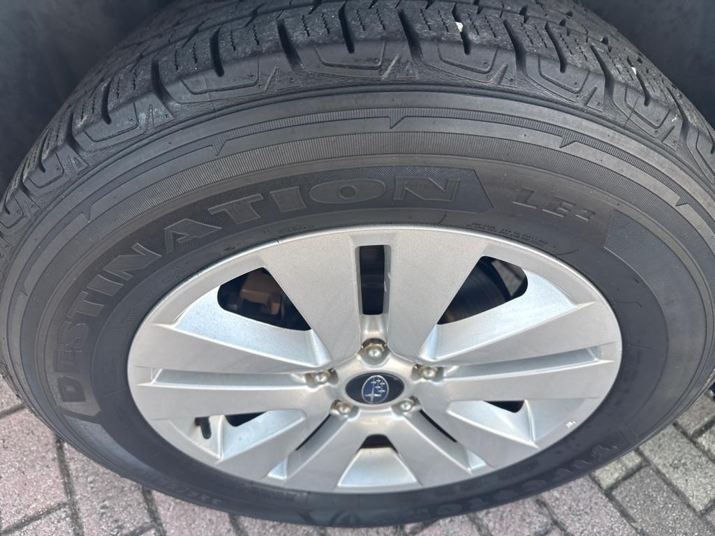 Subaru Outback 4dr Wgn 2.5i Premium PZEV 2016