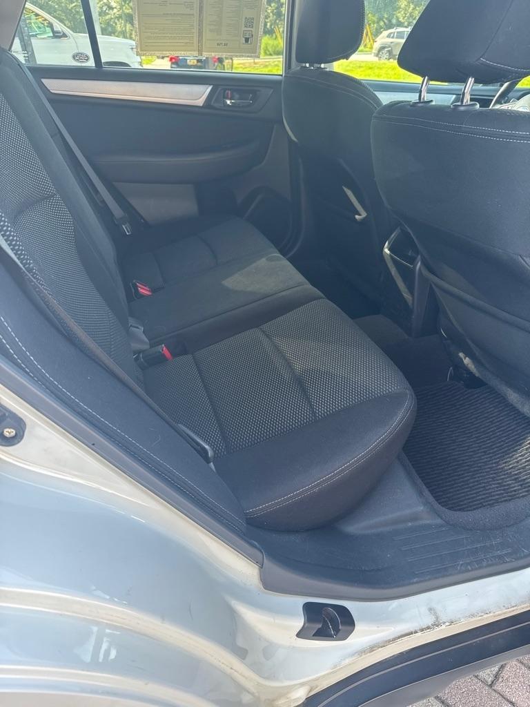 Subaru Outback 4dr Wgn 2.5i Premium PZEV 2016