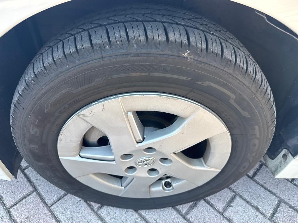 Toyota Prius 5dr HB III (Natl) 2010