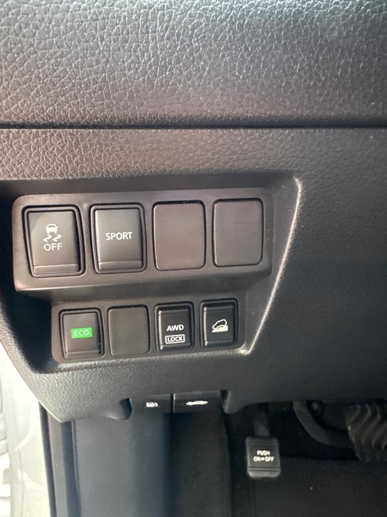 Nissan Rogue AWD 4dr S 2016