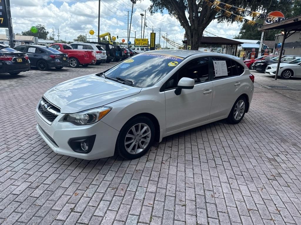 Subaru Impreza Wagon 5dr Auto 2.0i Premium 2013